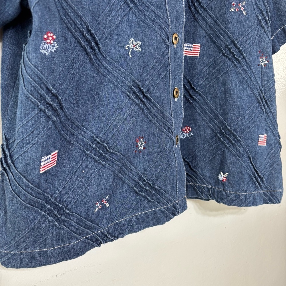 Vintage Koret City Denim Short Sleeve Shirt with Embroidered 4th of July Theme L - Picture 3 of 5